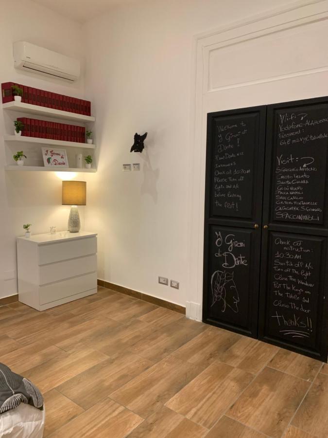 Ferienwohnung I Gironi Di Dante Neapel Exterior foto